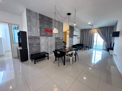 Ready Move In , Fully Furnished , Welcome Viewing
