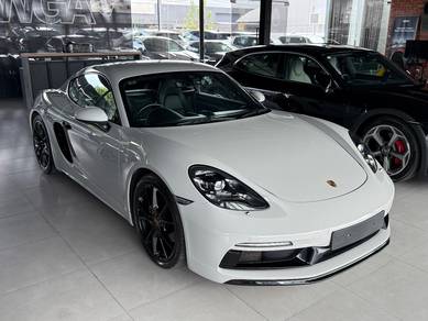 Porsche CAYMAN 718 2.0 Sport Design Package PDLS