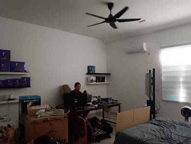the east utama 4 sty house . 5r 5b . pj . kayu ara