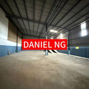 DOUBLE STOREY SEMI-D WAREHOUSE FOR RENT At DEMAK LAUT KUCHING