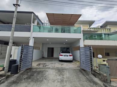 For Rent Double storey terrace house with balcony, Taman Albion