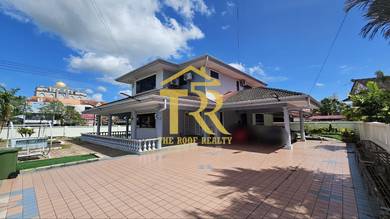 Double Storey Bungalow for rent  📍Boulevard
