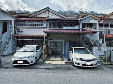 GROUND FLOOR Townhouse Taman Saga Ampang Fully Furnished Move-in Ready