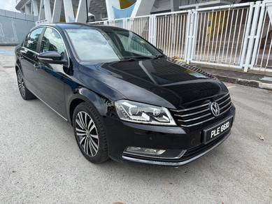 Volkswagen PASSAT 1.8 TSI (CKD) (A)