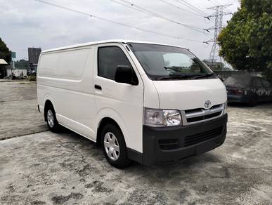Toyota HIACE PANEL VAN FULL SERVICE FULL LOAN