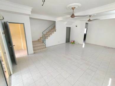 ( New Painted ) 2 storey Terrace House, Taman Garing Permai, Rawang