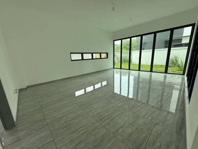 Seri Austin Heights (3 Storey Bungalow Corner)