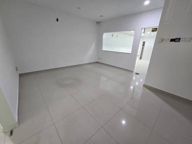 Perdana Business Centre, 1st Floor Office For Let