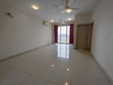 TTDI Adina 2R2B Partly Furnished 2CP beside Lotus Sek 13 Shah Alam