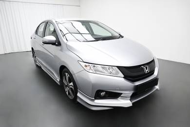 Honda CITY 1.5 V (A) PUSH START 1-YR WARRNTY