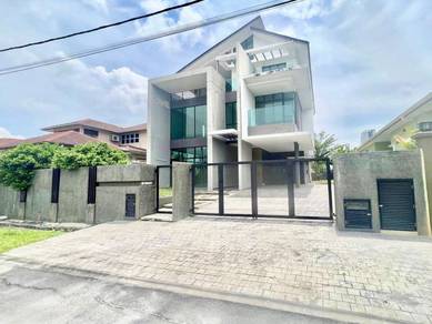 BUNGALOW🔥6235 SQFT 2.5 Storey Taman Universiti Bangi