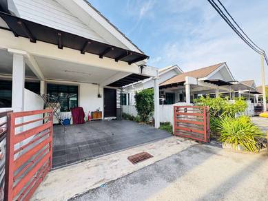 Rumah lawa, terjaga elok, sesuai didiami terus