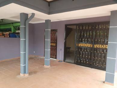 Double storey corner lot @ Senai!!
