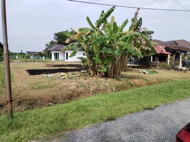 BERHADAPAN PADANG Tanah Lot Banglo RPT Desa Seri Bayu Gelung Pepuyu