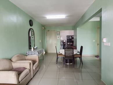 De Centrum Residence, Bangi, Kajang 1088 sf 3 room 2 bath F/furnished