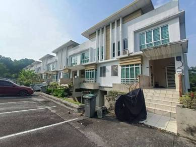 Townhouse-for-sale-Nilai-Negeri-Sembilan