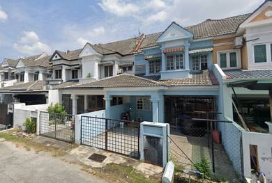 Jalan Kenari, Bandar Puchong Jaya (2 Storey 18x65sf)