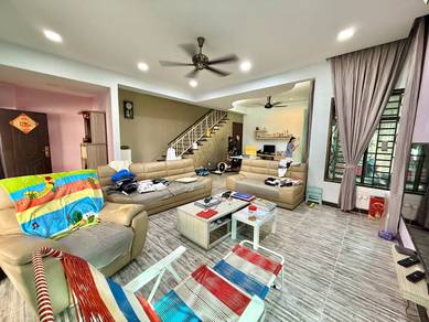NON BUMI LOT, CHEAPEST 3 Storey Semi D Taman Taming Mutiara, Kajang