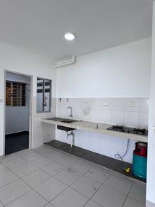 D'Cerrum Setia Ecohill with Kitchen Top Water Heater Newly-Painted