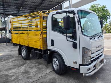 2014 Isuzu NLR55UEE Wooden Body 10ft