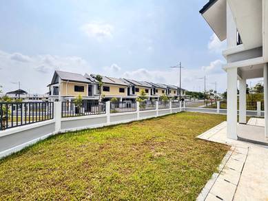 CORNER LOT 🔥 AVENUE 3 Double Storey Terrace Bandar Tun Hussein Onn