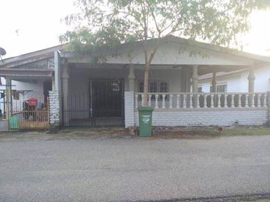 SEMI-D Setingkat Di Taman Sepekan Jaya Pekan Pahang