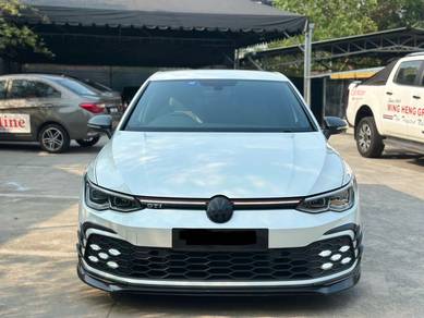 Volkswagen GOLF 2.0 GTI (A)