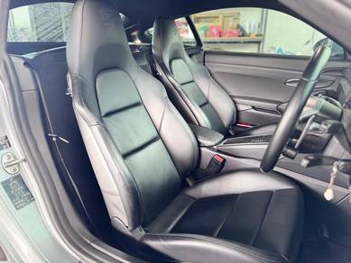 Porsche CAYMAN 718 2.0L (A)
