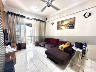 Putra place condominium for rent!!