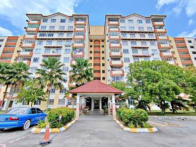 Putra Intan Condominium, Jalan Putra 1, Dengkil, Selangor