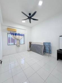 Suria Residence 1247sf with Kitchen Cabinet Low Deposit *FULL LOAN*