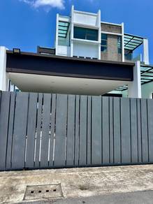 Bungalow House at Jalan Durian Burung (Kempas 101)