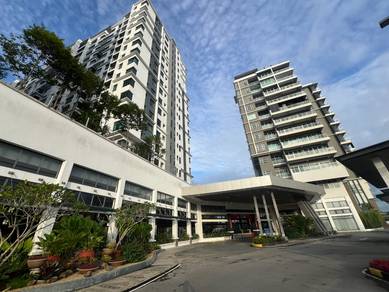 Sapphire on the park/ 3b2b/ Level 8/ empty unit/ lease 99/ Good unit