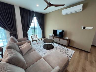 Sapphire on the Park/ 4 bedroom/ High floor/ Fully furnished