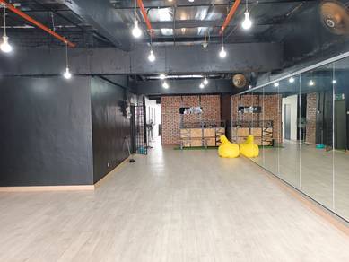 2nd floor Office/Studio for Rent in Usj 21, Main Place, Subang Jaya.
