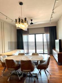 Straits residence for rent!!