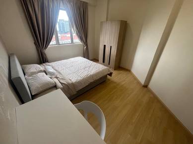Kenanga Point Medium room for rent