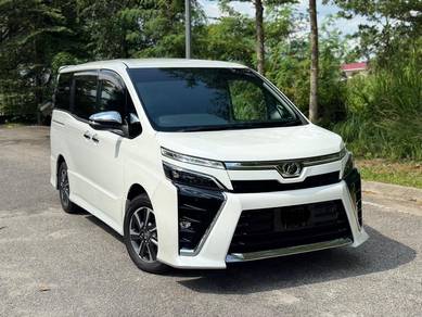 Toyota VOXY 2.0 ZS KIRAMEKI 2 (A)