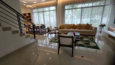 Semi D, End Lot, Fully Furnish with ID, Taman Jenderam Harmoni,Dengkil