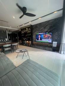 Tastefully designed Fully renovated One Central Park