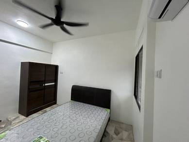 Bayan Lepas Pusat Bayan Near Sungai Ara 2 BEDROOMS NEW FURNISHED