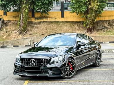 Mercedes Benz C300 Coupe 2.0 AMG Convert C63BRABUS