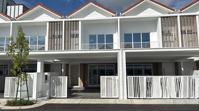 Best offer🔥 Viluxe✅️ Double Storey✅️ Landed✅️ Basic Furnish ✅️