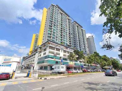 (SOHO) Vista Alam, Section 14, Shah Alam,Selangor - 4 min to SACC Mall
