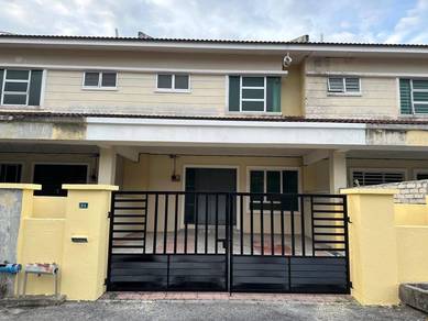 Pengkalan Harmoni Botani Double Storey House Good Condition