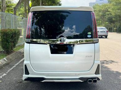 Toyota NOAH 2.0 WXB (A)