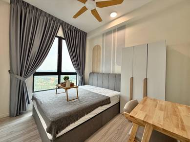 MasterRoom Female Unit Walking 3min to MRT Putra Permai Seri Kembangan