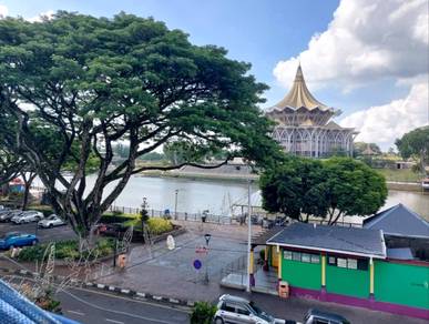 Down Town Shop House For Rent!  Jalan Main Bazaar Kuching Water Front