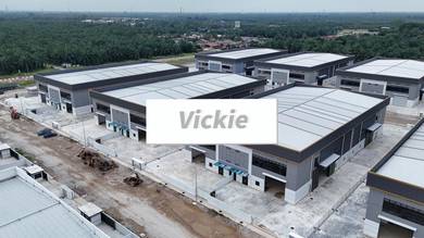 Jenjarom 2 Storey Semi-D Factory/Warehouse