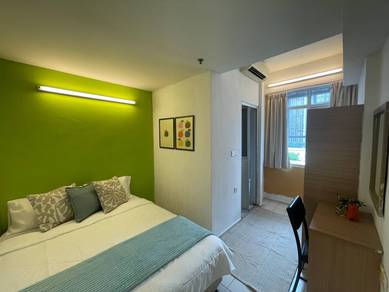 Direct MRT/LRT Access – Walk to Station | Clean Furnished Room